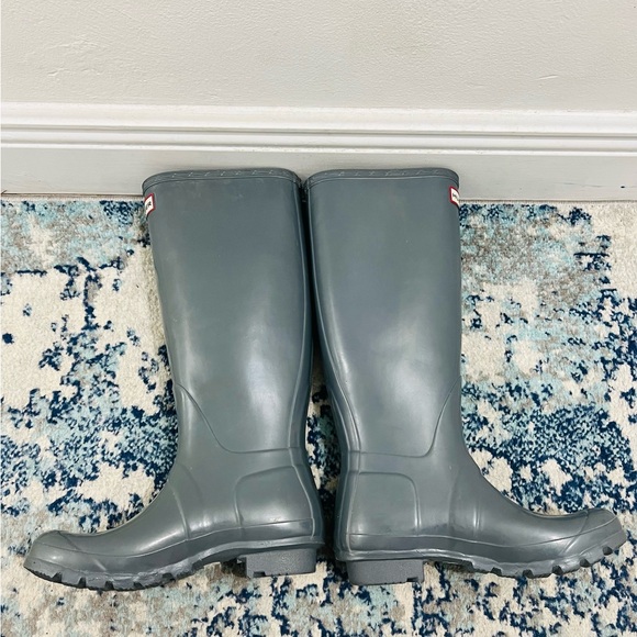 Hunter Original Tall Glossy Gray Boots Women’s Size 7 EUC - Picture 3 of 9